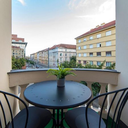 Evita Accommodation Zagrzeb Zewnętrze zdjęcie