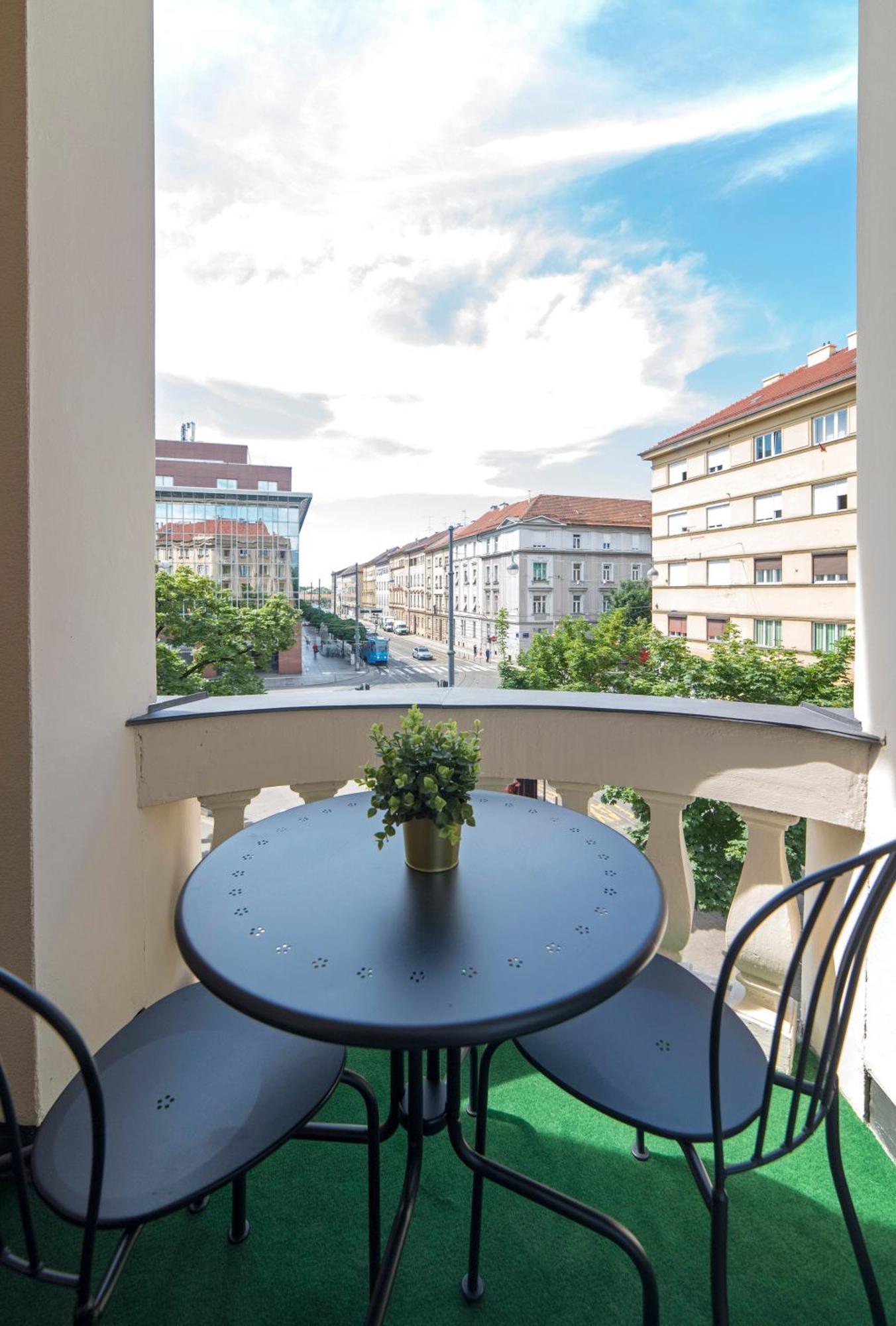 Evita Accommodation Zagrzeb Zewnętrze zdjęcie