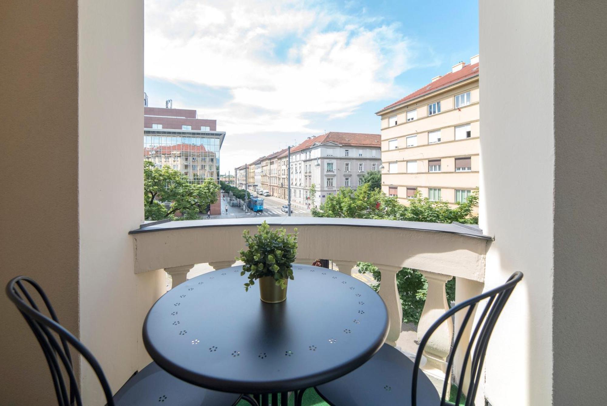 Evita Accommodation Zagrzeb Zewnętrze zdjęcie