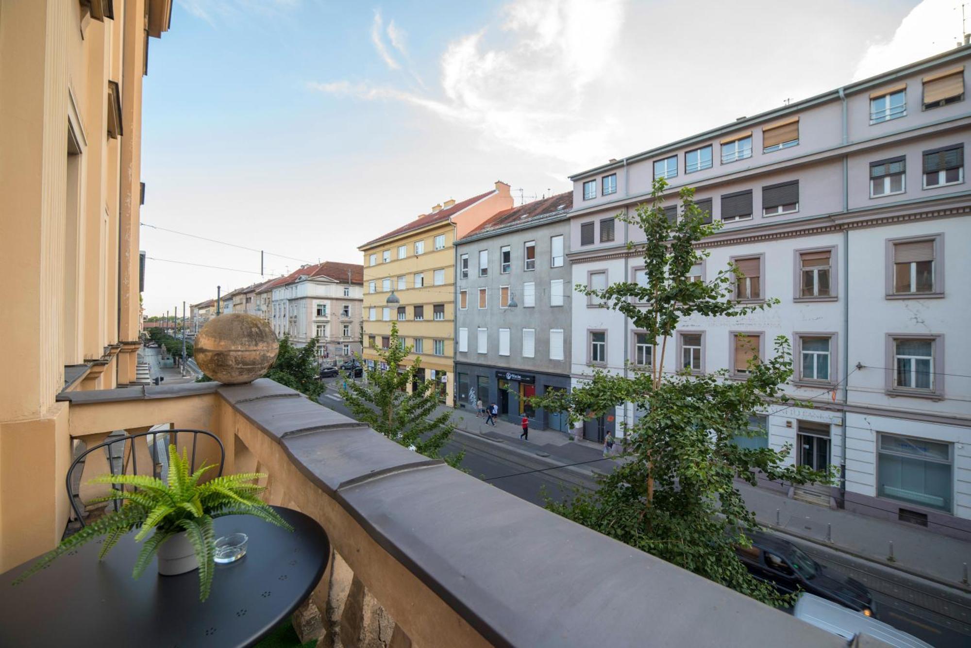 Evita Accommodation Zagrzeb Zewnętrze zdjęcie